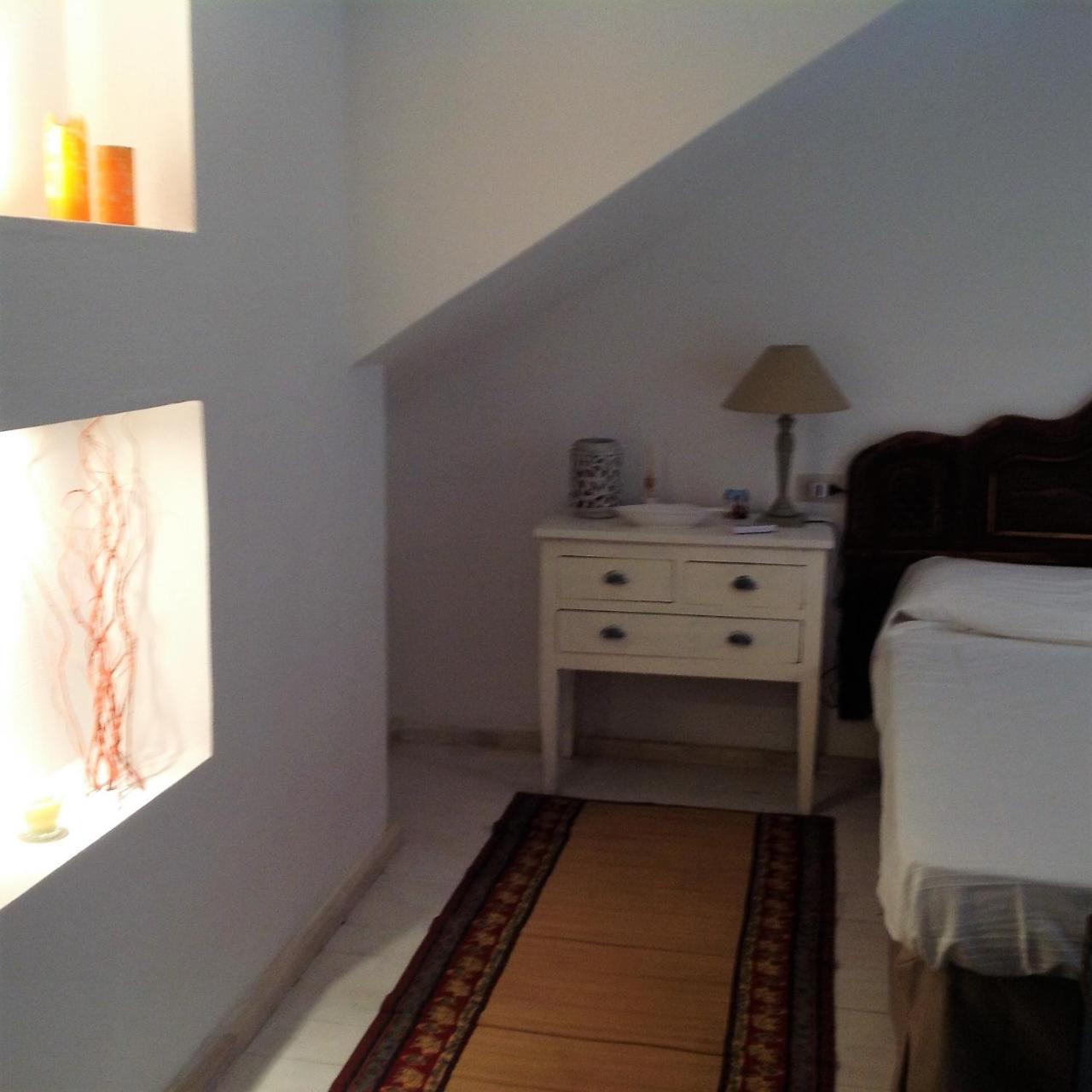 Casa Vacanza Porto Luna 68 Виласимиус Екстериор снимка